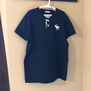 Abercrombie tee